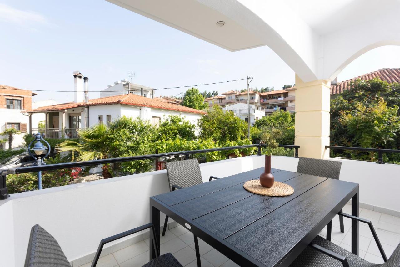 Olivia Apartments Pefkochori Exterior foto